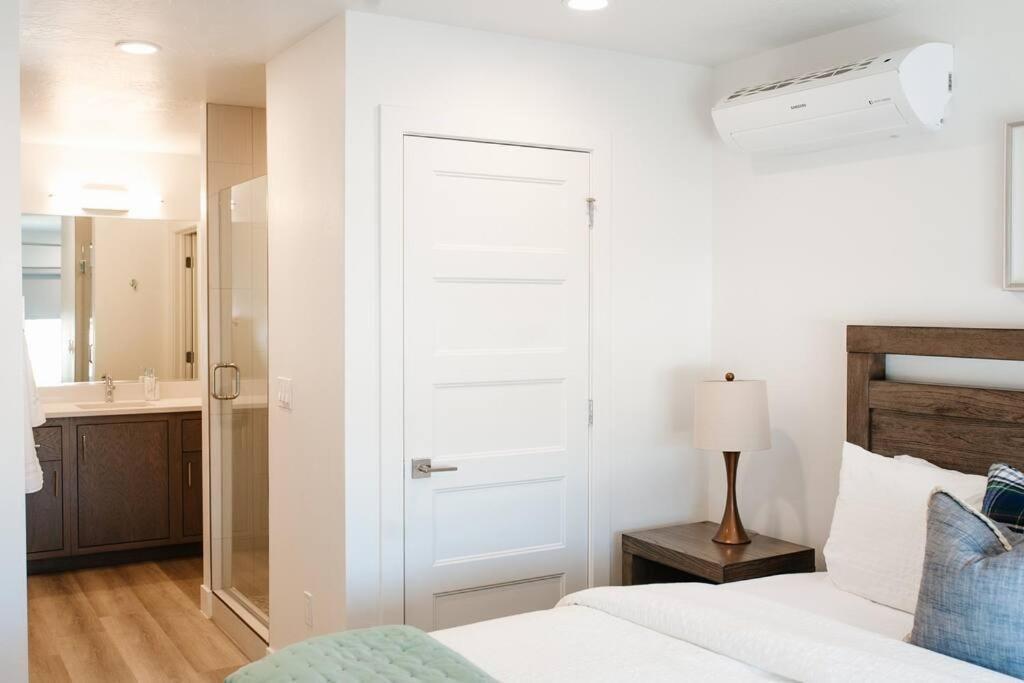 Zen Trail Retreat - New 5 Bedroom Luxury Condo St. George Zewnętrze zdjęcie